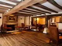The Angel Inn, Petworth Hotels in Coldwaltham