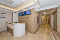 Alphonse Hotel - Parking