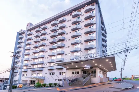 Luz Hotel by Castelo Itaipava Отели рядом с достопримечательностью «Igreja São Paulo Apóstolo»