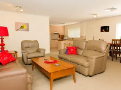 White Lace Motor Inn Mackay Hotels in Mackay