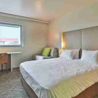 Campanile La Roche Sur Yon Centre - Gare Rooms