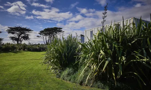 Ross Beach TOP 10 Holiday Park Hotels in Ruatapu