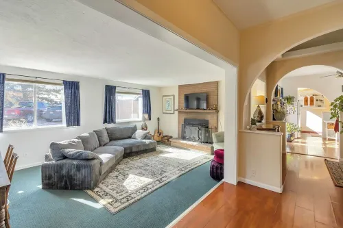 Cozy Cabin in the Mountains - Minutes from Eldora Mountain - Fireplace