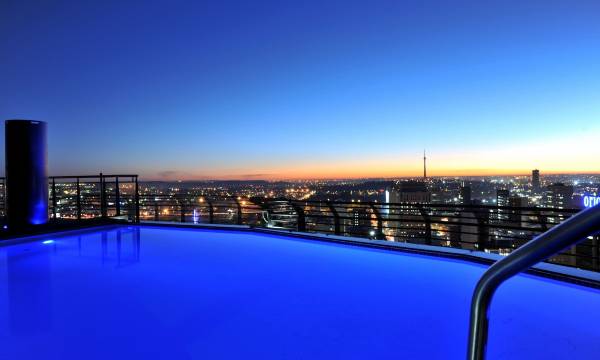 The Parktonian All - Suite Hotel