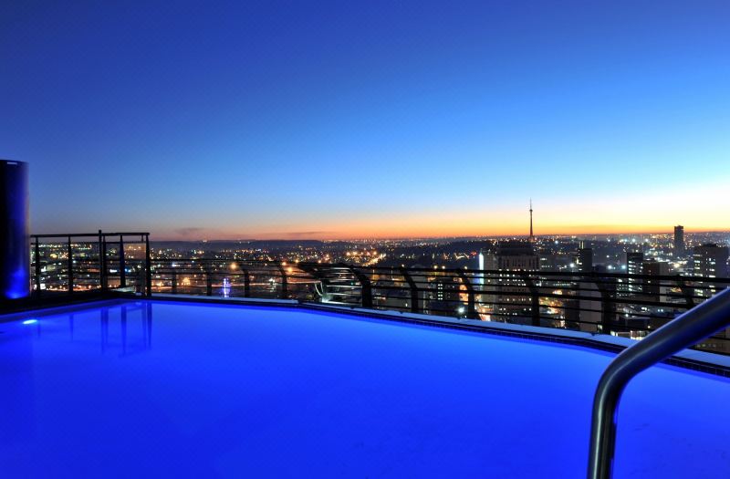 The Parktonian All - Suite Hotel