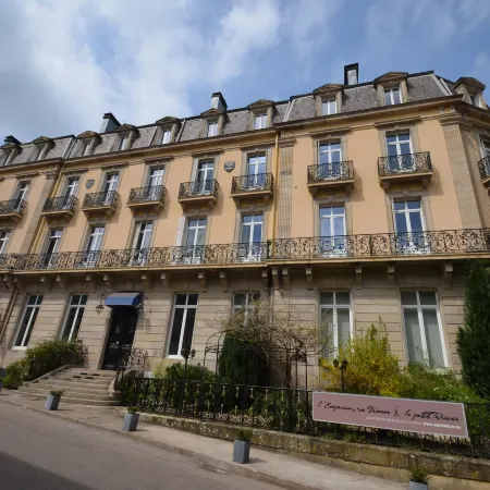 L'Empereur, sa Femme et le petit Prince