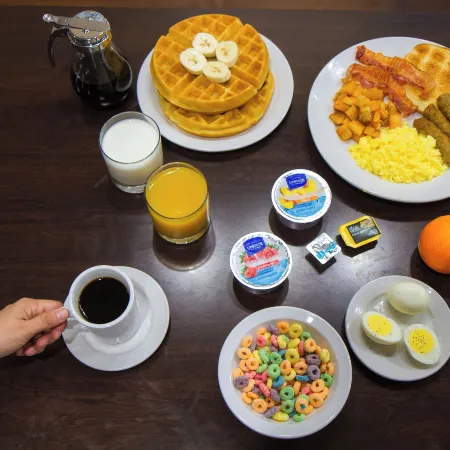 Clarion Inn & Suites Miami International Airport