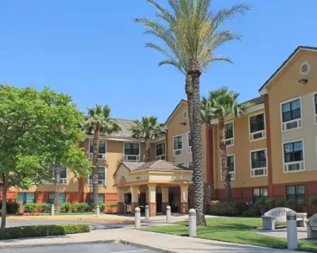La Quinta Inn & Suites by Wyndham Ontario Airport Hotels in Ontario