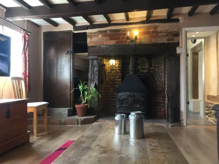 Myrtle Cottage Отели в г. Диклбург энд Рашолл