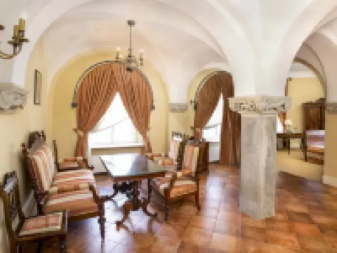 帕琳奈宮酒店 耶萊尼亞古拉酒店