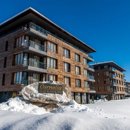 CORNELIA DELUXE RESIDENCE