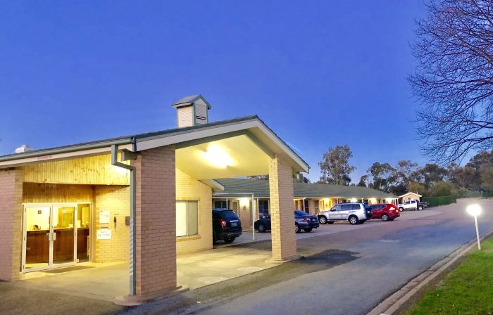 Golfview Motor Inn