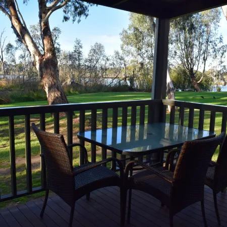Cohuna Waterfront Holiday Park