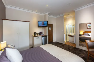 Quality Hotel Bayswater Hotels in Inglewood