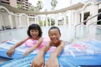 Hotel Kyocera - Pools