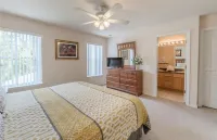 Private Pool Retreat Near Disney 2 Master Suites + Game Room