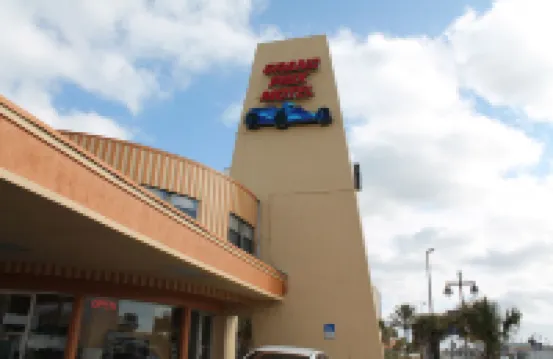 Grand Prix Motel Beach Front