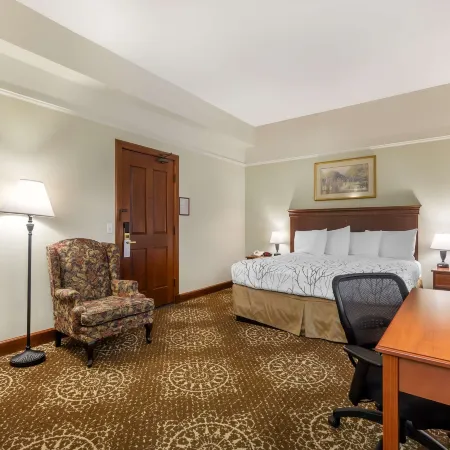 Best Western Plus Pioneer Square Hotel Downtown Отели рядом с достопримечательностью «Пляз Алки»