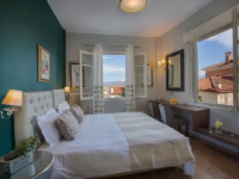 レト ヌーボ ホテル ナフプリオンのホテル