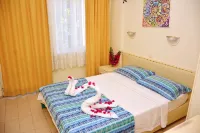 Avisos Hotel&Apartments