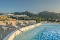 Domo 20 Hotel & Rooftop