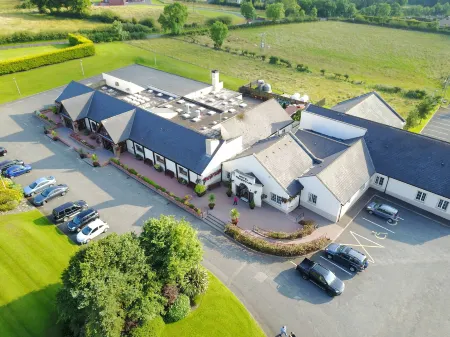 Ballymac Hotel Отели в г. Крамлин