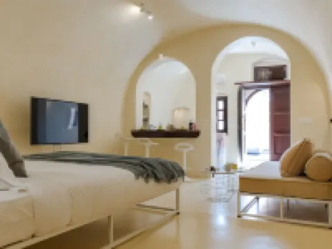 Azalea Houses Hotels in Finikia