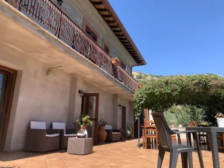 Agriturismo Torre Ercolana Отели в г. Ананьи