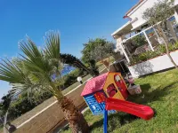 Palladion Hotel Hotels in Petres