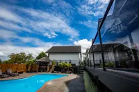 Le Chalet Suisse Motel Taupo Hotels in Taupo