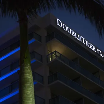 DoubleTree Resort by Hilton Hollywood Beach