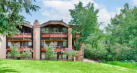 Laurelwood Condominiums Hotels in Snowmass Village