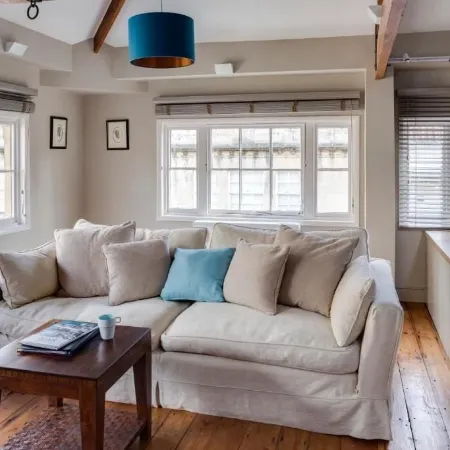 Dream Stays Bath - Queen Street Loft Apartment