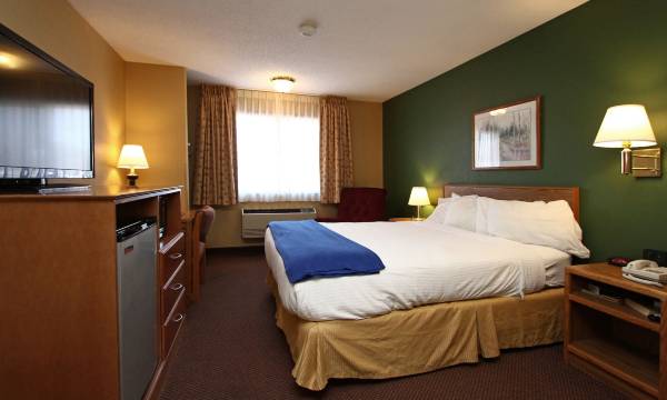 New Victorian Inn & Suites Kearney