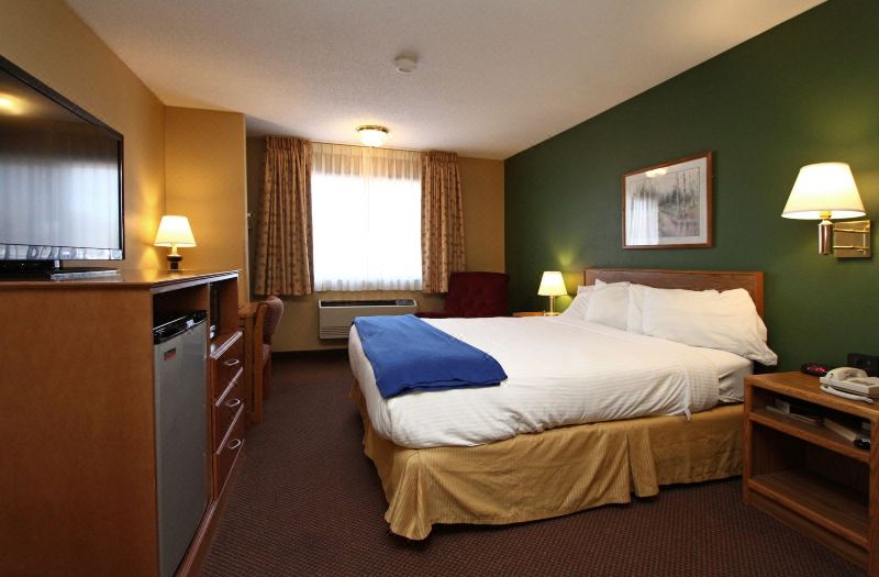 New Victorian Inn & Suites Kearney