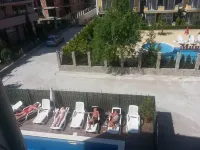 Family Hotel Romantik - Kolam Renang