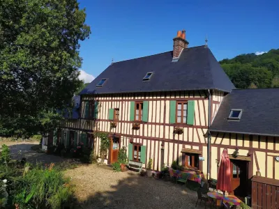 Duck House Hotels in Le Landin
