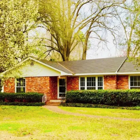 Gorgeous Garden District Cottage