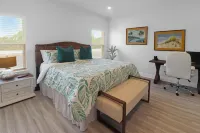 Worth the Coast Beach House-Golf Cart, Pool, in-Law Suite, Resort Community+More 프란크 파테 공원 주변 호텔