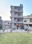 Dove Inn Hotel Wahdat Road
