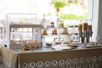 Unìco Boutique Hotel d'Arte - breakfast