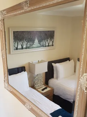 The Dog Inn Hotels in Earls Colne