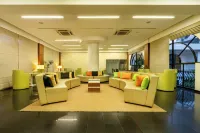 Kandyan Reach Hotel - parking