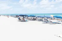 Tides Apt on Hollywood Beach - Sea View
