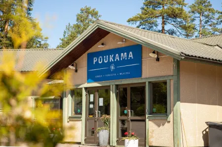 Poukama