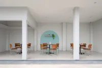 Cove Veranda Hotels in Jatiasih