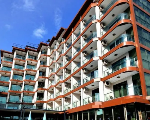 Uk Blue Coast Hotel Hotels near Dim River