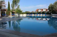 Tunacan Hotel - สระว่ายน้ำส่วนตัว