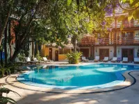 Exe El Pueblito Hotels in Holbox