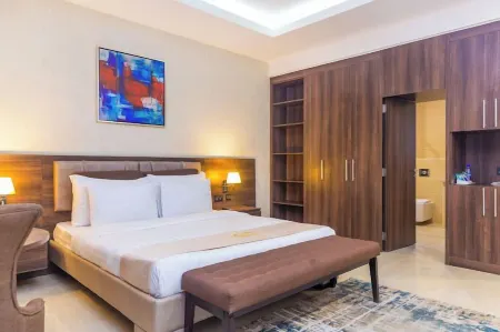 Bishop's Apartments and Suites